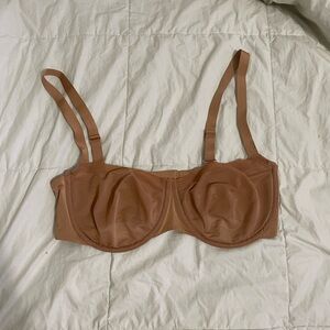 Skims Bra